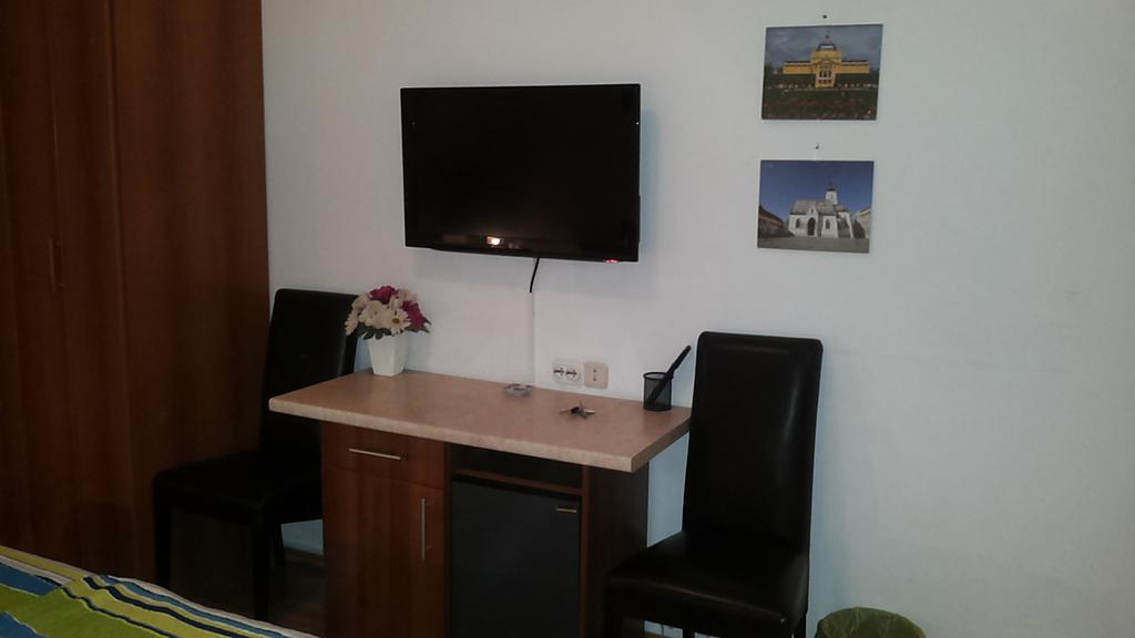 Angela Classic Rooms & Apartments Zagreb Bagian luar foto